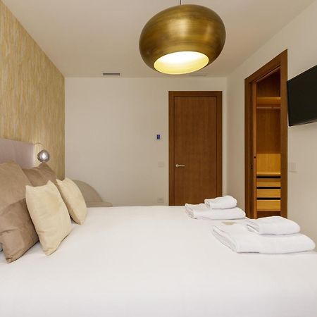 Plaza Del Siglo Suites & Boutique Apartments By Caleta Homes Málaga Extérieur photo